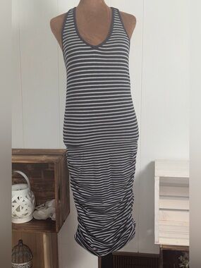 Athleta Body Con Dress Navy/Gray Stripes Jersey Tee Racerback Sz X-Small